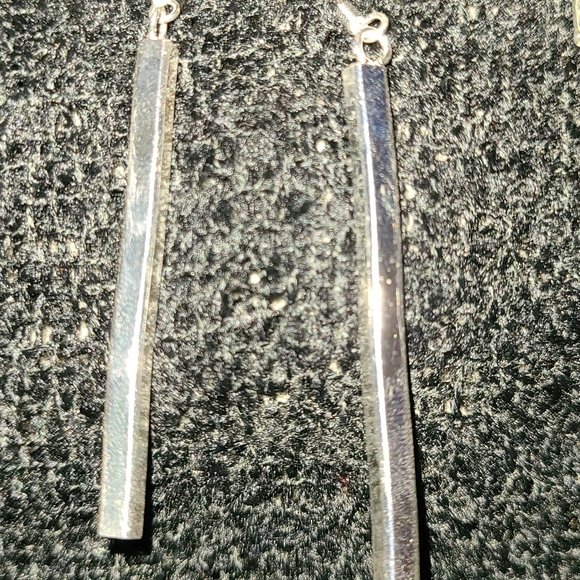 Jewelry - Picture 4 of 8